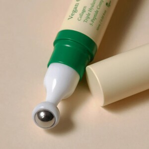 سرم دور چشم کلاژن اکسیس وای ضد چروک و روشن کننده ‎ 10ml