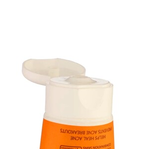 کرم ضد آفتاب SPF50 سان سیف پوست های چرب و آکنه ای