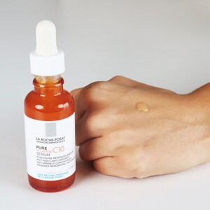 سرم ضد چروک Pure Vitamin C10 لاروش پوزای 30ml