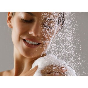 شامپو بدن فولیکا پوست چرب و آکنه ای 200ml