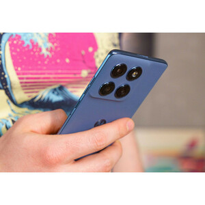 گوشی موبایل موتورولا مدل Edge 60 Fusion دو سیم کارت ظرفیت 256 گیگابایت و رم 12 گیگابایت