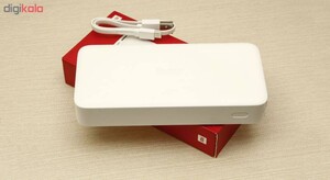 شارژر همراه شیائومی مدل Redmi ظرفیت 20000 میلی آمپرساعت به همراه کابل تبدیل microUSB