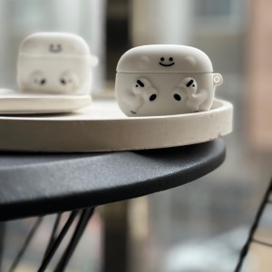 کاور ایرپاد سیلیکونی Airpods in Hands