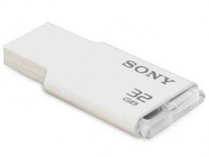 Sony MicroVault USM32GM/W 32GB flash memory