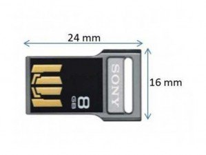 Sony MicroVault USM8GV 8GB flash memory