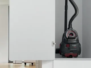 جاروبرقی مخزن دار بوش مدل BGS21POW2