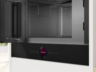 مایکروویو توکار بوش سری 8 مشکی مدل BFL7221B1