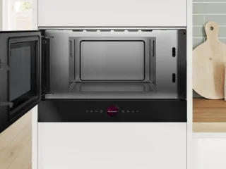 مایکروویو توکار بوش سری 8 مشکی مدل BFL7221B1