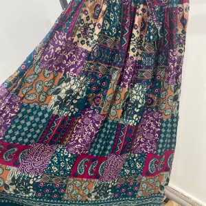 دامن طرحدار