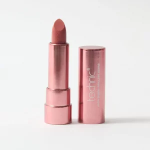 رژلب جامد مدل Satin Sheen رنگ Charismatic تکنیک