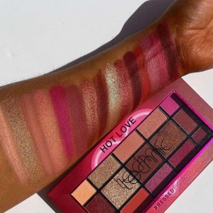 پالت سایه چشم 15 رنگ مدل Enamoured تکنیک