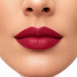 رژلب جامد sheer up شماره 015 Go For Bordeaux فلورمار