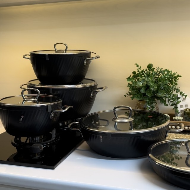 سرویس قابلمه مدل فورج ام جی اس