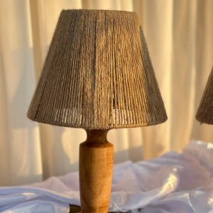 آباژور رومیزی چوب گردو