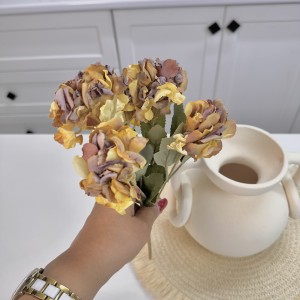 گل و گلدان گوشواره دار
