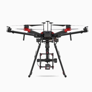 هگزاکوپتر DJI Matrice 600 با کنترل پرواز A3 و انتقال تصویر Lightbridge 2