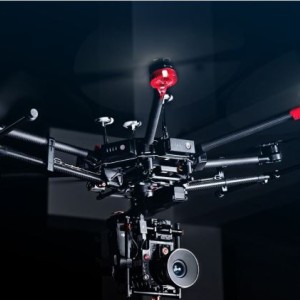 هگزاکوپتر DJI Matrice 600 با کنترل پرواز A3 و انتقال تصویر Lightbridge 2