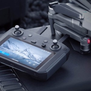 ریموت کنترل DJI Smart Controller با نمایشگر 5.5 اینچی فوق‌روشن و OcuSync 2.0