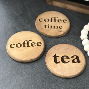 زیرلیوانی چوبی