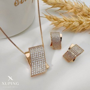 آویز گردنبند نگین دار ژوپینگ کد ۰۱۰۶