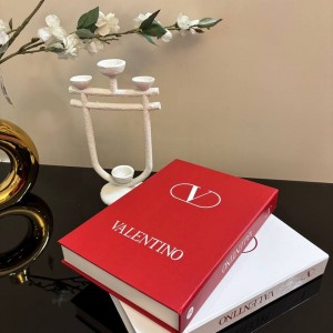 کتاب دکوراتیو