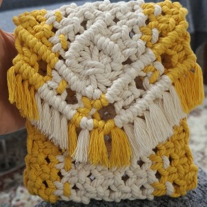 کیف مکرومه