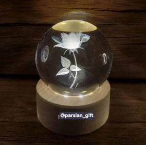 چراغ خواب مدل گوی شیشه ای 3D طرح گل رز