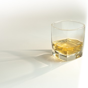 چای سفید فشرده شده ، خشتبار 85 گرمی