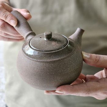 کیوسو دستساز رَف 300 میلی لیتر آجری