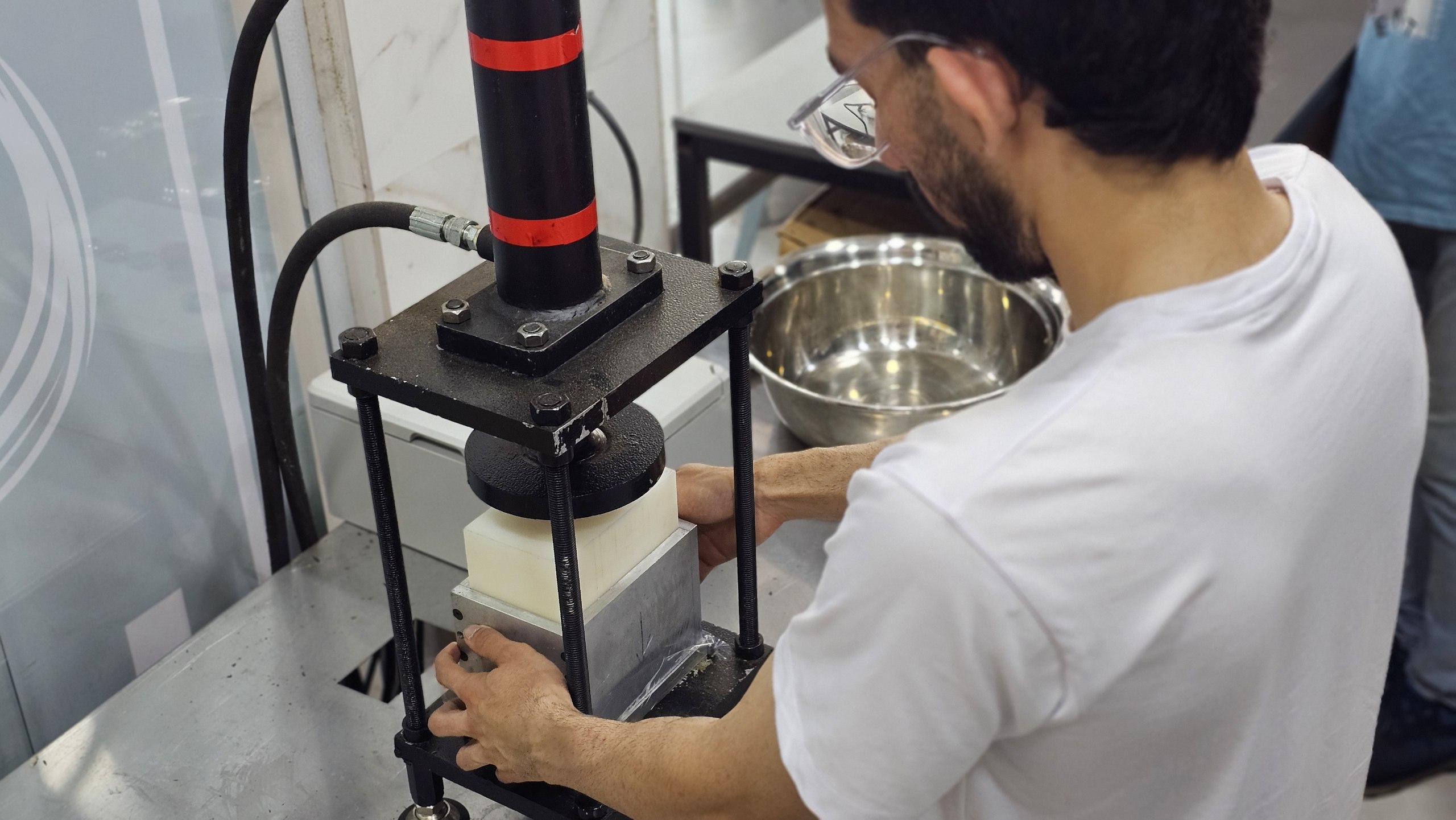 مراحل تولیدچای سیاه خشتبار