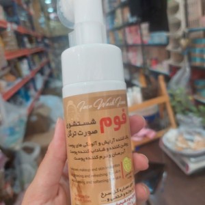 فوم شستشوی صورت پاک کننده ملایم