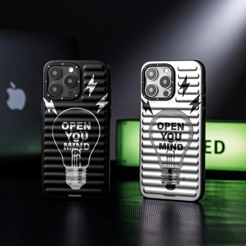 قاب یانگ کیت  Youngkit Night Inspiration Bulb Luggage برای سری آیفون 15