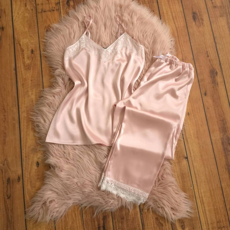 تاپ و شلوار تورمژه ای