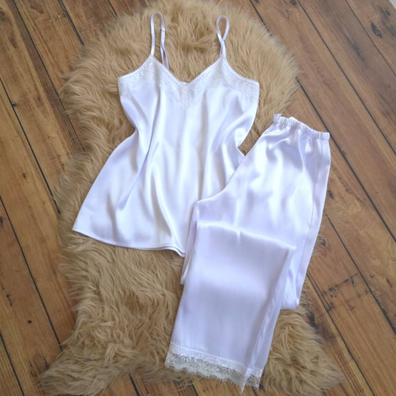 تاپ و شلوار تورمژه ای (تحویل به پست ۵ روز کاری بعد از ثبت)