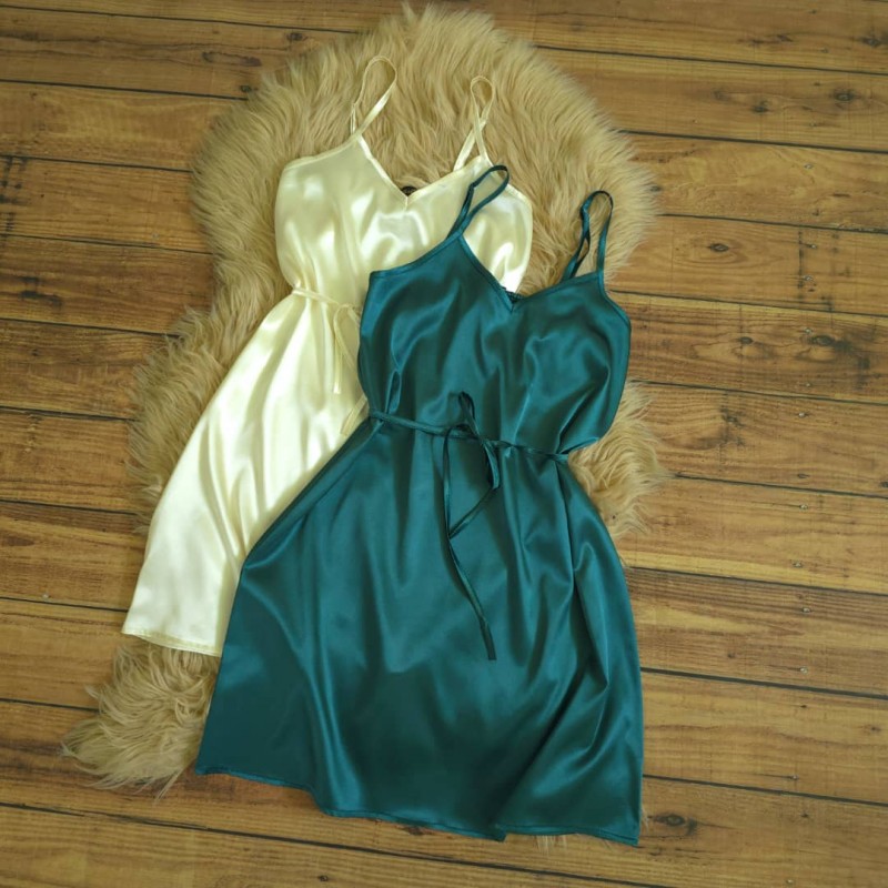 پیراهن ساده (تحویل به پست ۳تا۵روز کاری بعد از ثبت)