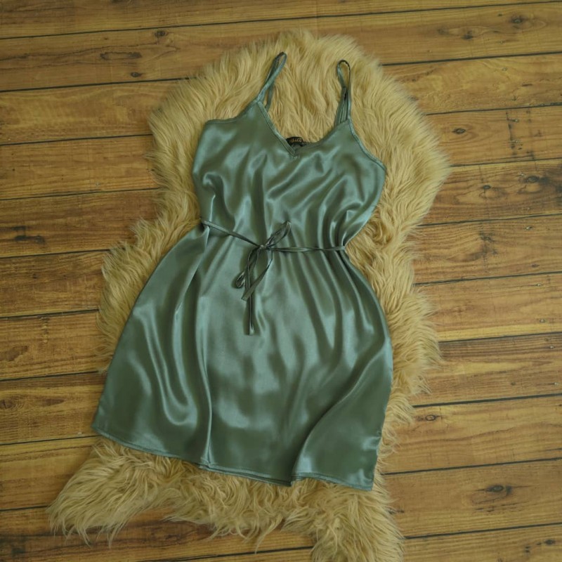 پیراهن ساده (تحویل به پست ۵ روز کاری بعد از ثبت)