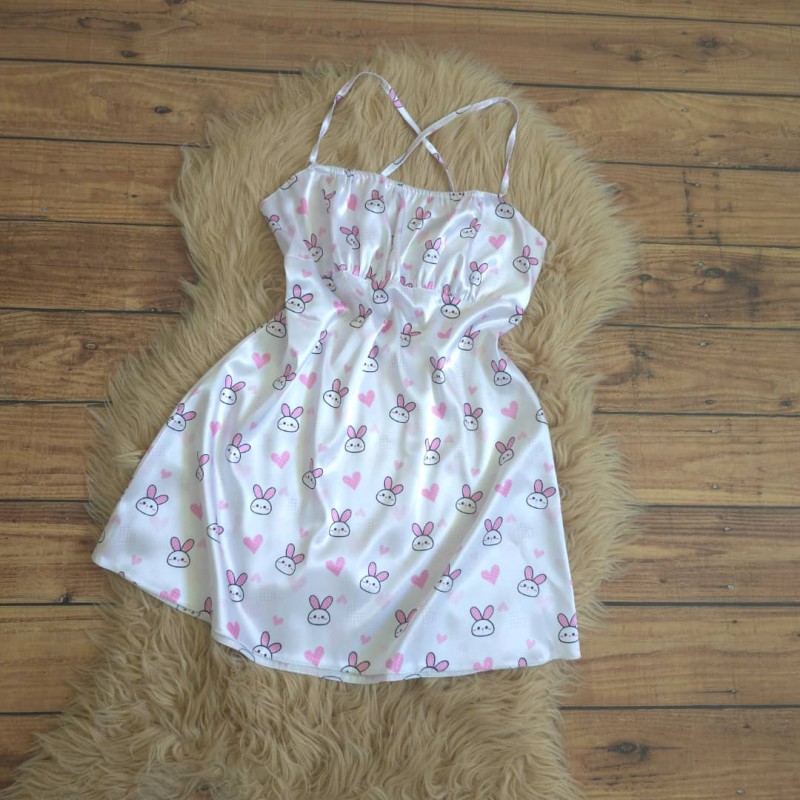 پیراهن آیدا