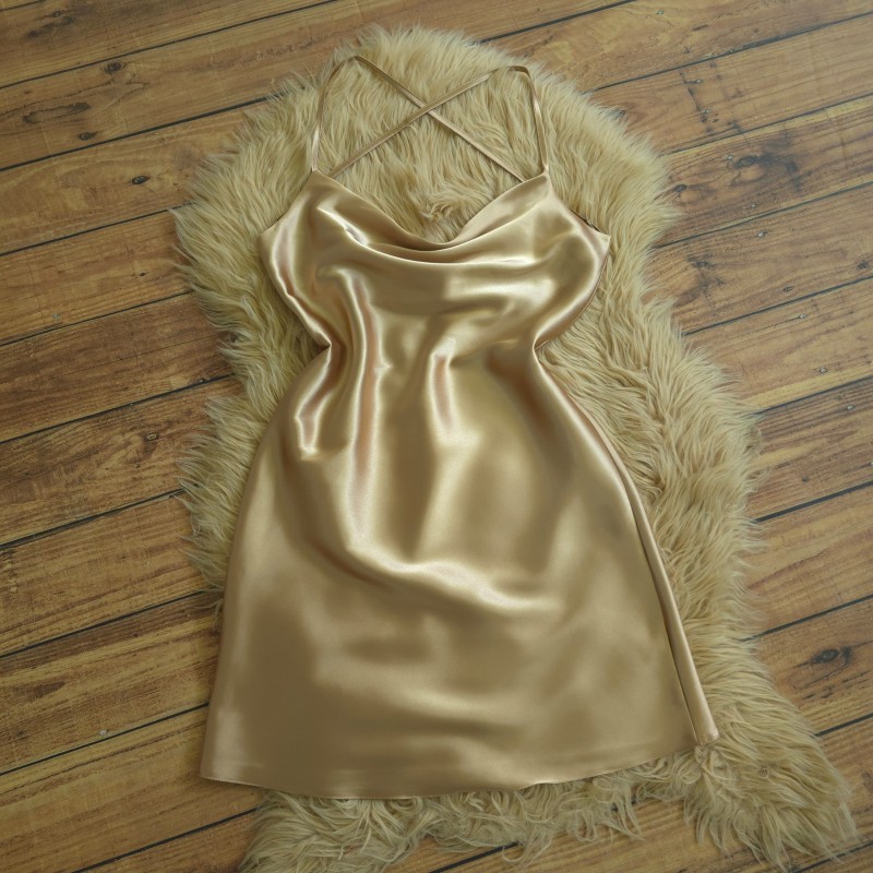 پیراهن تیانا (تحویل به پست ۵ روز کاری بعد از ثبت)