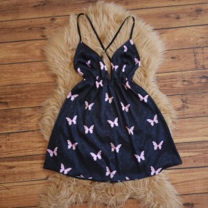 پیراهن لاولی(تحویل به پست ۷ روز کاری بعد از ثبت)