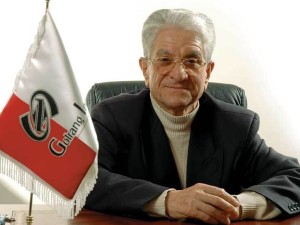 داستان محمدکریم فضلی؛ مسیر کسی که از یک کارگاه کوچک شروع کرد و به افق کوروش رسید