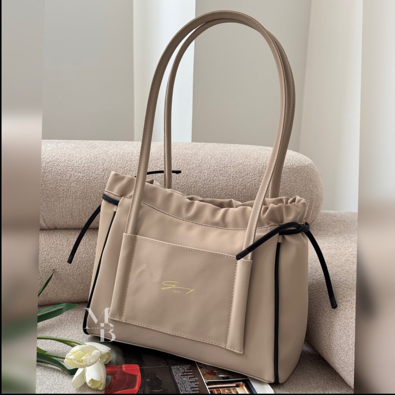 کیف دوشی  مدل لاوین