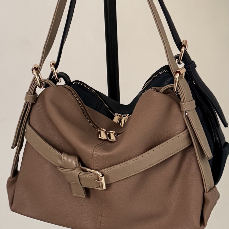 کیف دوشی زنانه مدل پارمیس