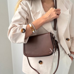 کیف دستی دوشی دخترانه مدل آبان