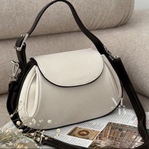 کیف دستی و دوشی مدل آراد