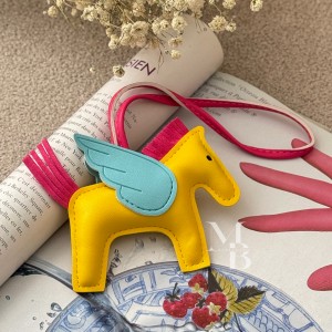 چارم بگ افسانه ای