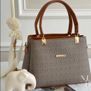 کیف دستی و دوشی زنانه مدل دیارا