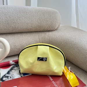 کیف آرایشی   مدل هانتی