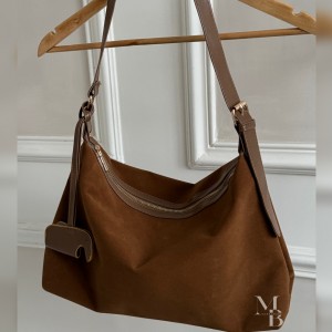 کیف دوشی زنانه مدل شاکو