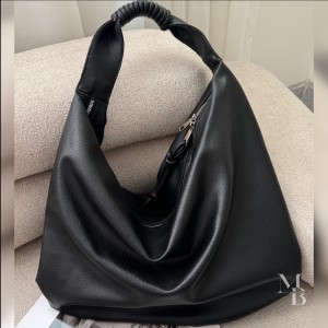 کیف دوشی زنانه مدل  دلوار