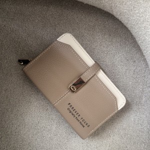 کیف پول و و جاکارتی آون